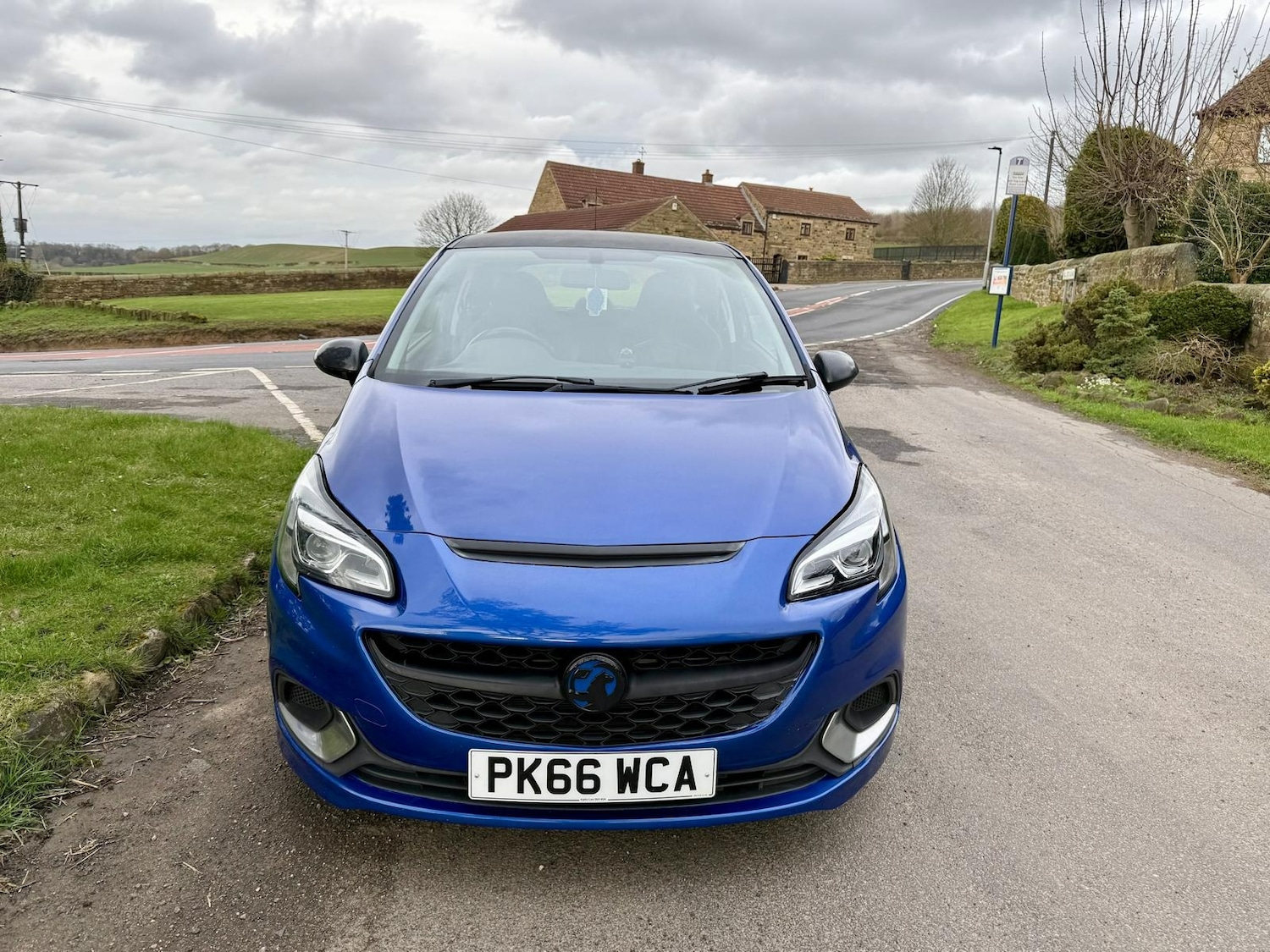 Used Vauxhall Corsa 2016 for sale - 77904246: Photo 2