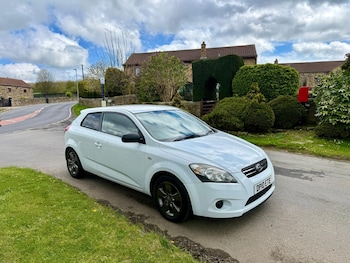 Used Kia Pro Ceed 2010 for sale - 78263222: Photo