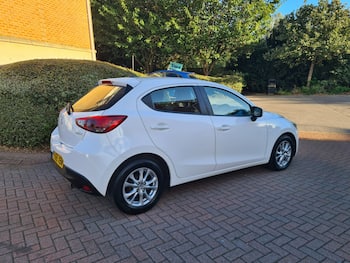 Used Mazda Mazda2 2016 for sale - 79866858: Photo