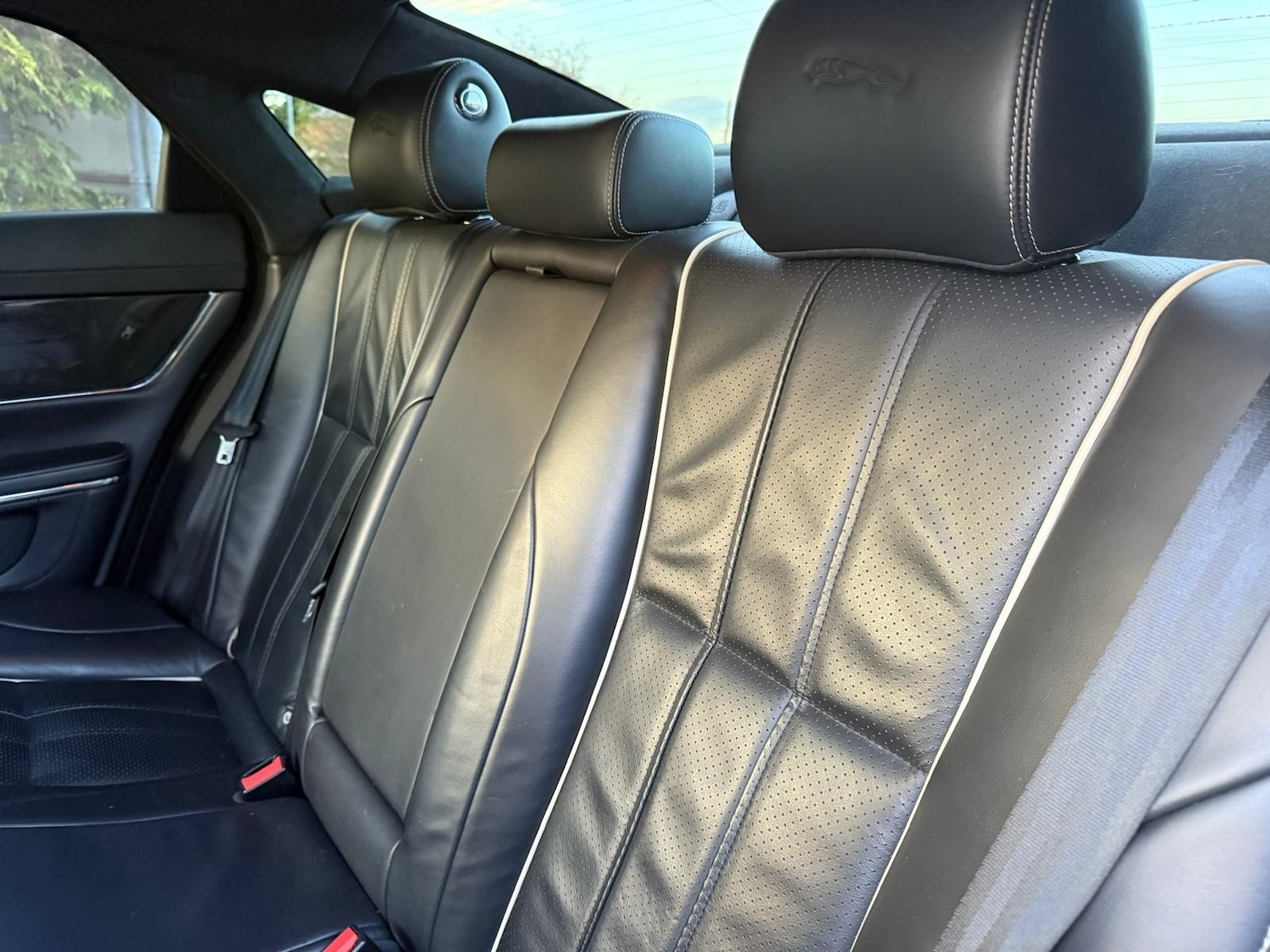 Used Jaguar XJ 2015 for sale - 76807975: Photo 17