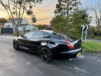 Used Jaguar XJ 2015 for sale - 76807975: Photo