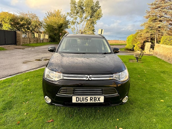 Used Mitsubishi Outlander 2015 for sale - 76334939: Photo 2