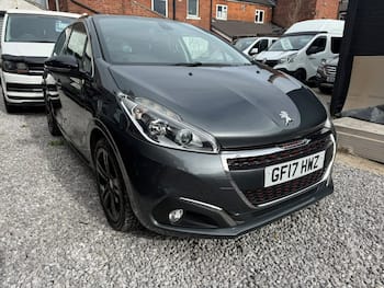 Used Peugeot 208 2017 for sale - 79841131: Photo