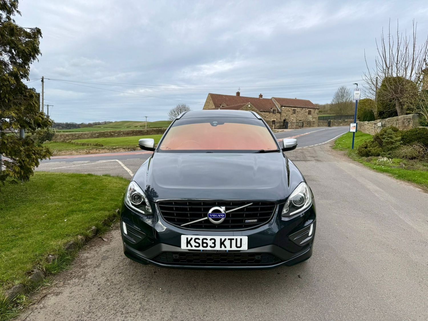Used Volvo XC60 2013 for sale - 78029135: Photo 2