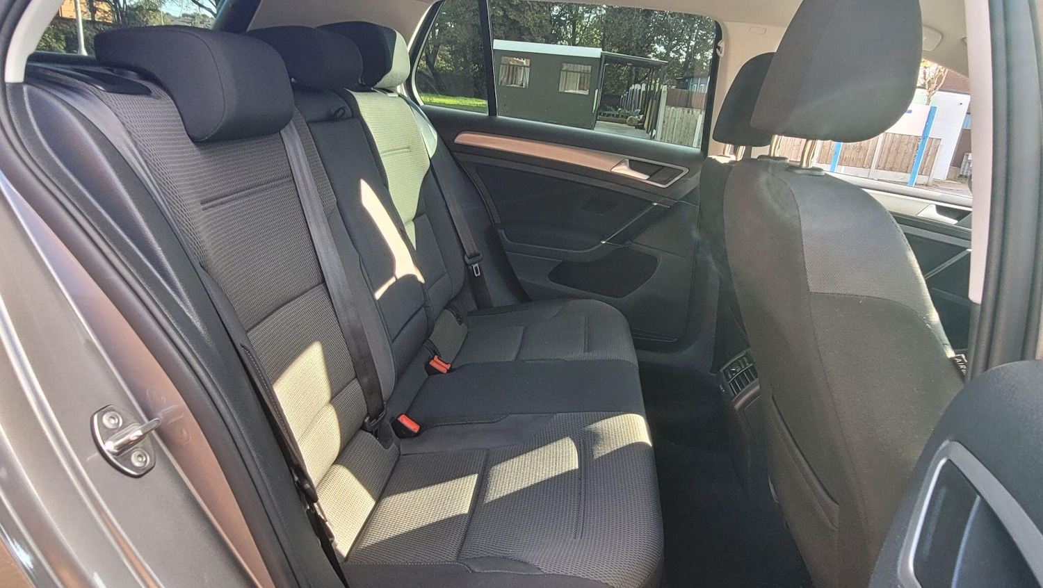 Used Volkswagen Golf 2016 for sale - 75977110: Photo 33