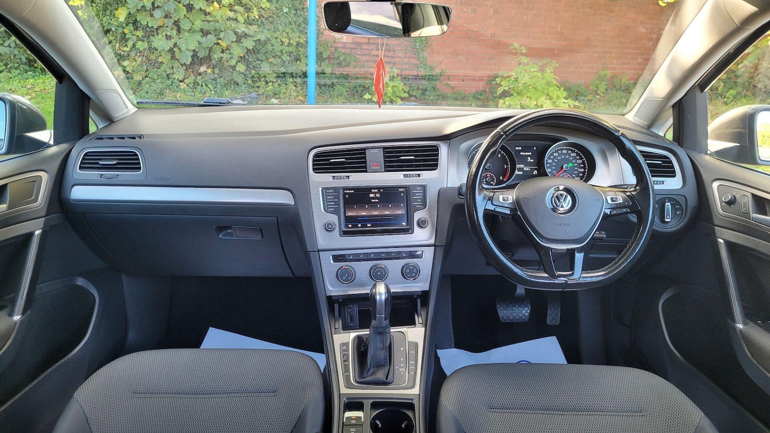 Used Volkswagen Golf 2016 for sale - 75977110: Photo 36