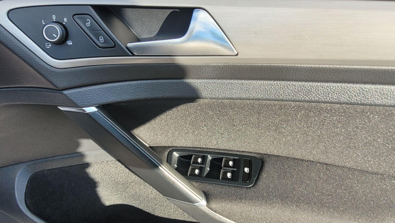 Used Volkswagen Golf 2016 for sale - 75977110: Photo 55