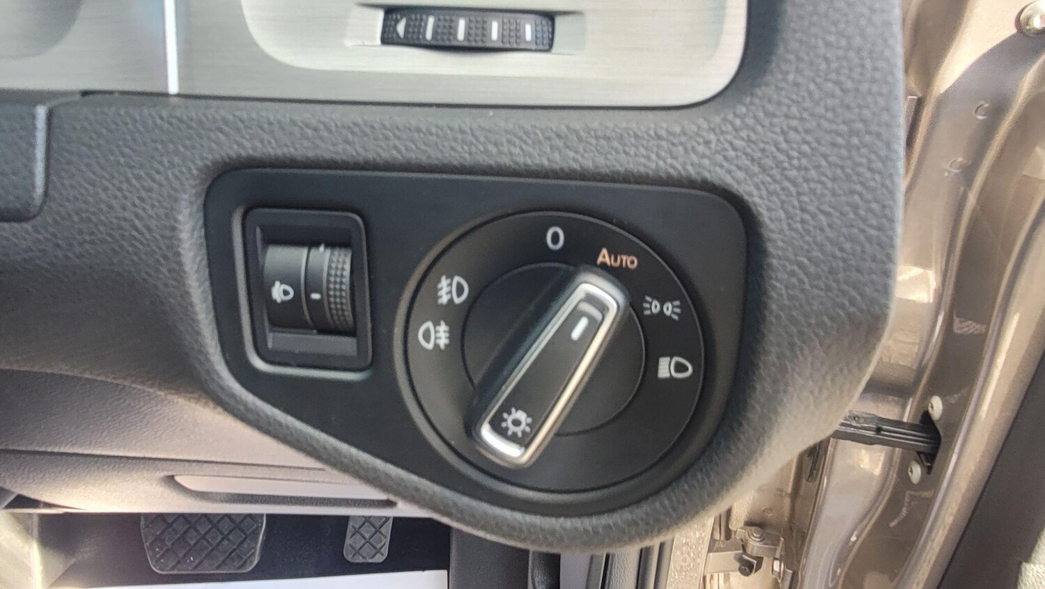 Used Volkswagen Golf 2016 for sale - 75977110: Photo 57