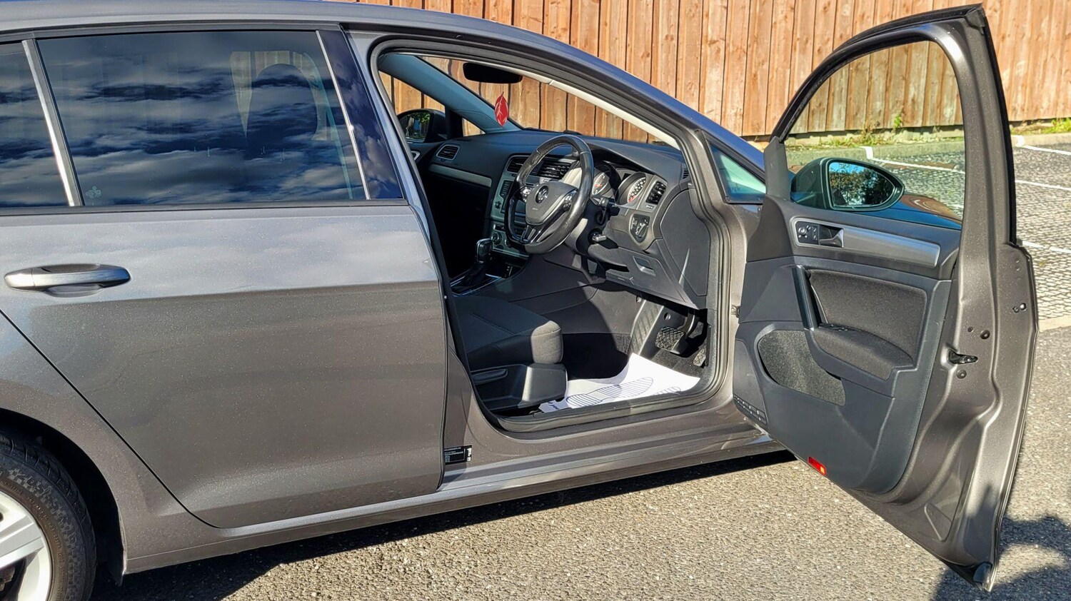 Used Volkswagen Golf 2016 for sale - 75977110: Photo 60