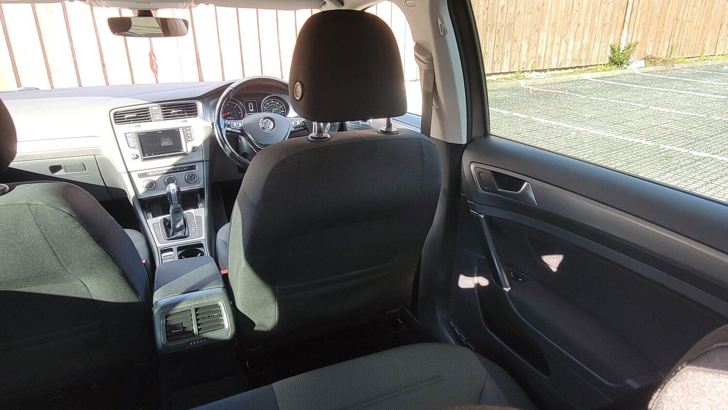 Used Volkswagen Golf 2016 for sale - 75977110: Photo 70