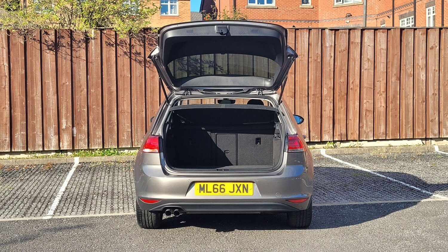 Used Volkswagen Golf 2016 for sale - 75977110: Photo 74