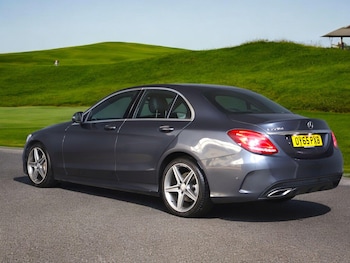 Used Mercedes-Benz C Class 2015 for sale - 76306881: Photo 4