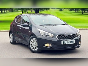 2015 (15) - 1.6 CRDi EcoDynamics 2 Euro 5 (s/s) 5dr