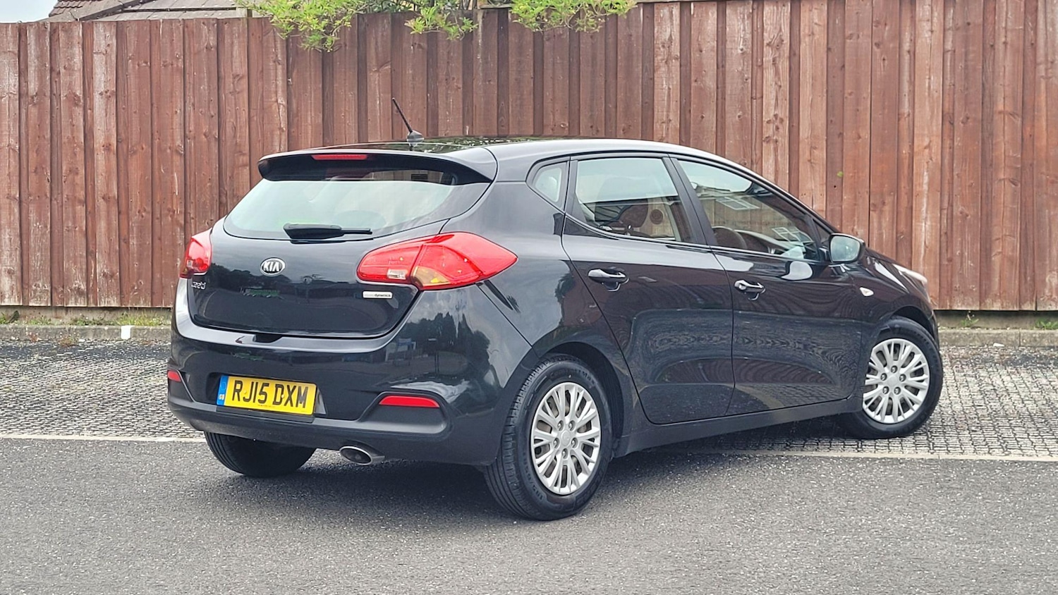 Vehicle 28