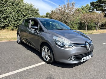 Used Renault Clio 2016 for sale - 79656196: Photo