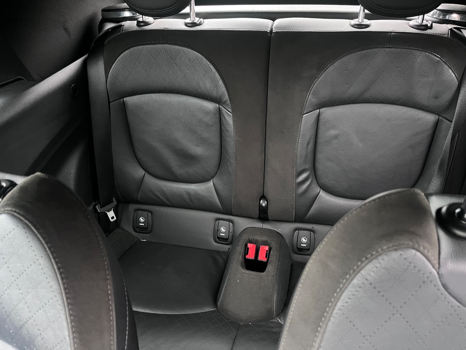 Used MINI Convertible 2019 for sale - 76949836: Photo 10