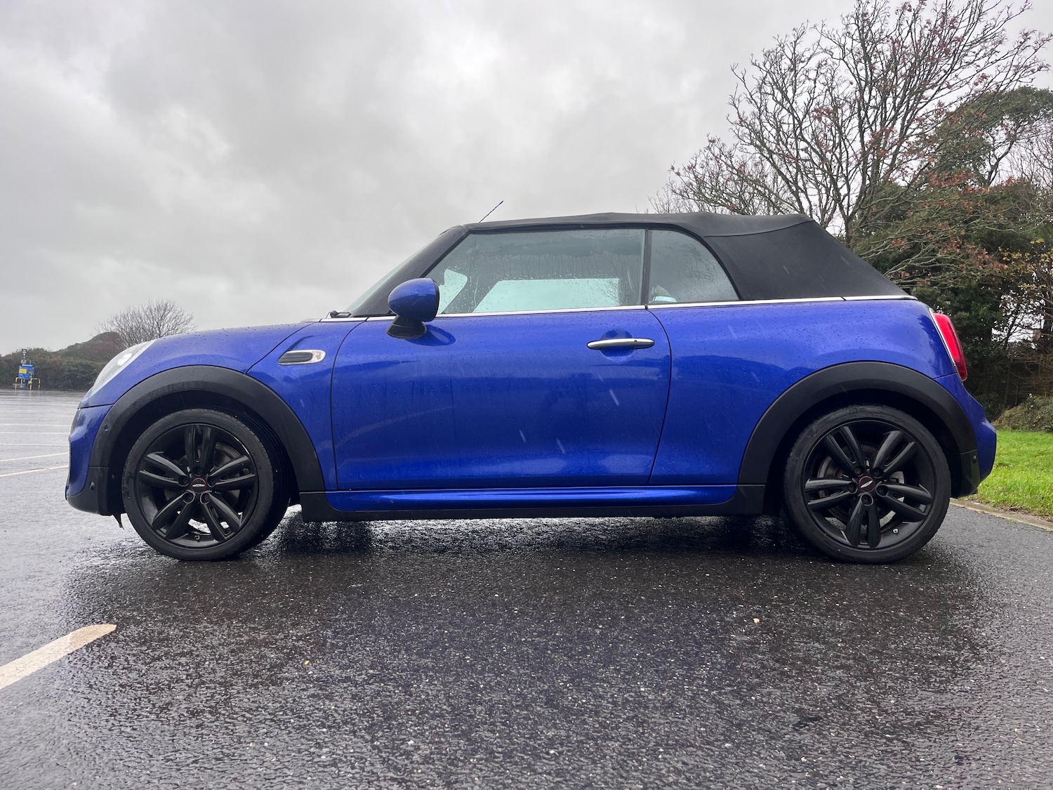 Used MINI Convertible 2019 for sale - 76949836: Photo 4