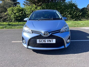 Used Toyota Yaris 2016 for sale - 78331694: Photo