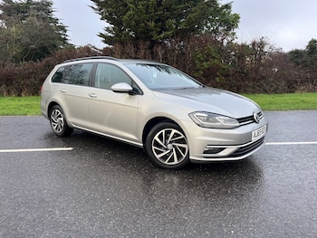 Used Volkswagen Golf 2020 for sale - 77301656: Photo