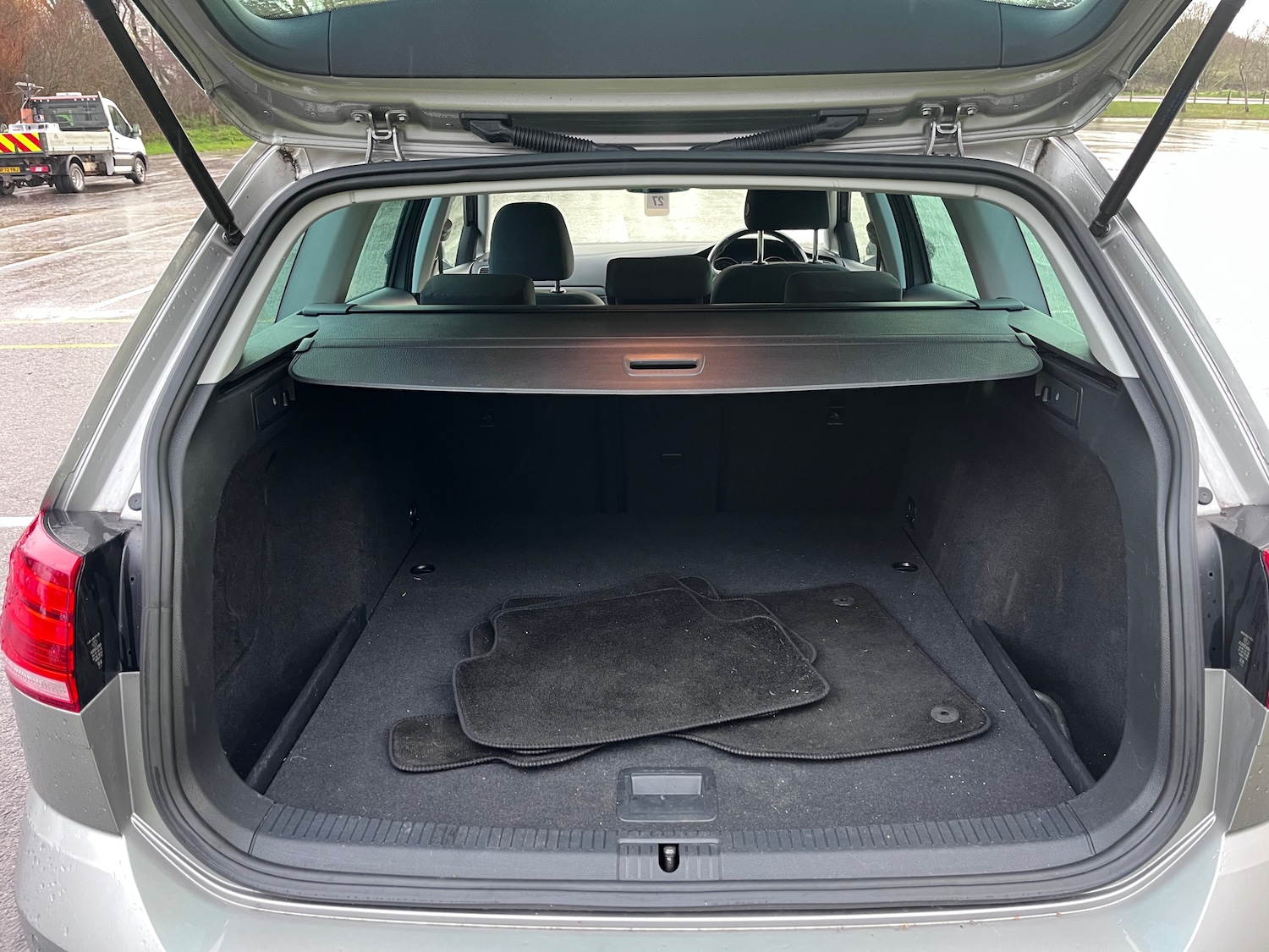 Used Volkswagen Golf 2020 for sale - 77301656: Photo 9