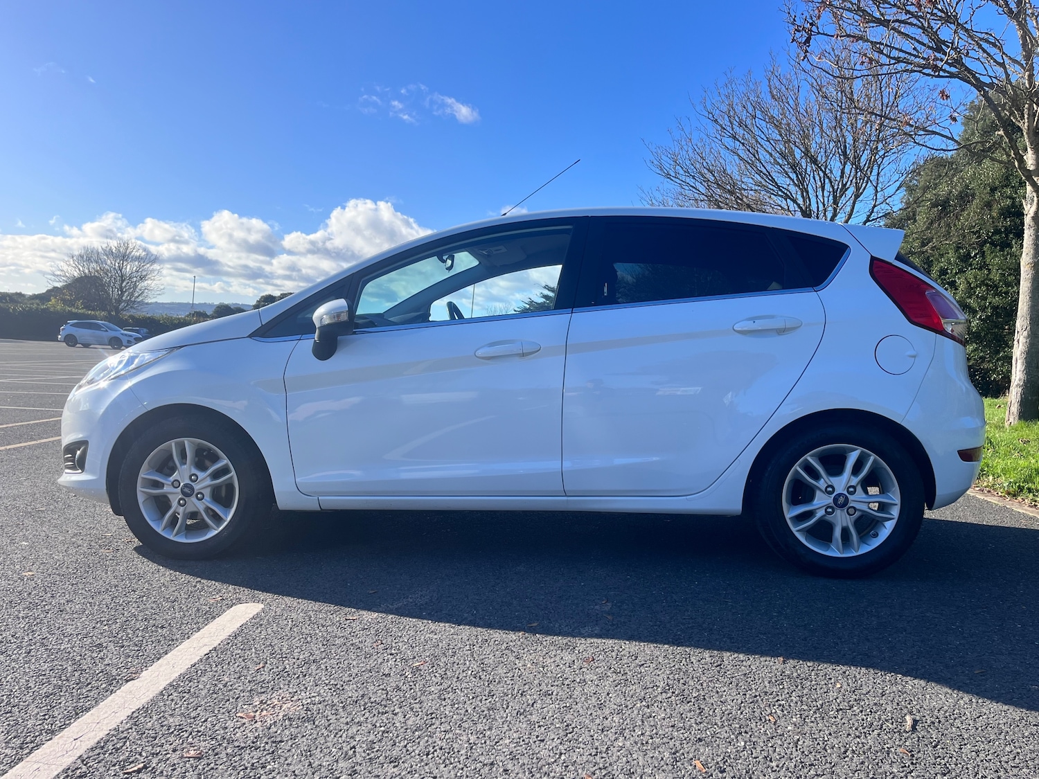 Used Ford Fiesta 2015 for sale - 76635089: Photo 4