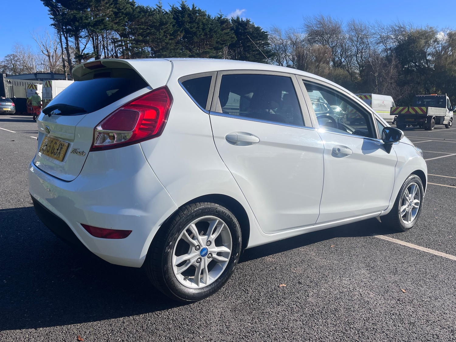 Used Ford Fiesta 2015 for sale - 76635089: Photo 6