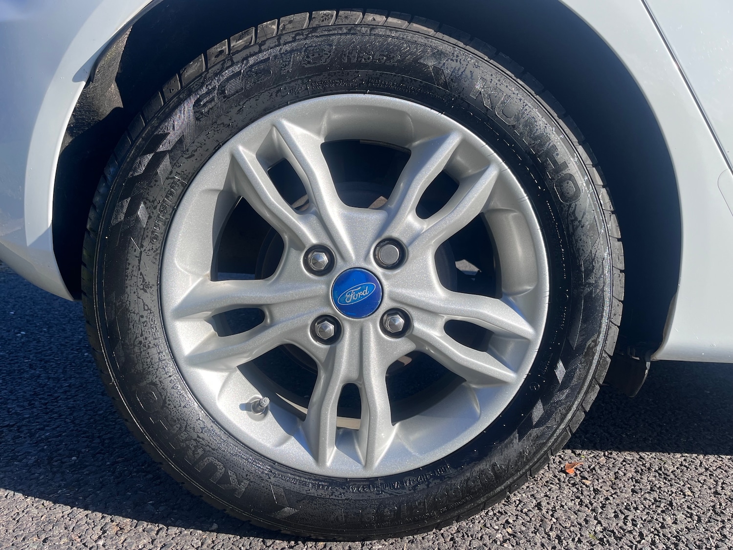 Used Ford Fiesta 2015 for sale - 76635089: Photo 8