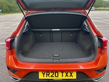 Used Volkswagen T-Roc 2020 for sale - 78976244: Photo
