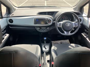 Used Toyota Yaris 2013 for sale - 79644148: Photo