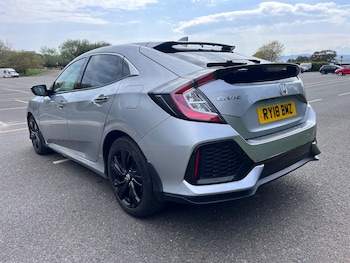 Used Honda Civic 2018 for sale - 78341045: Photo