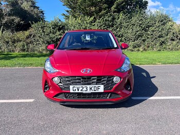 Used Hyundai i10 2023 for sale - 76070098: Photo