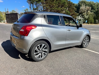 Used Suzuki Swift 2022 for sale - 79611561: Photo