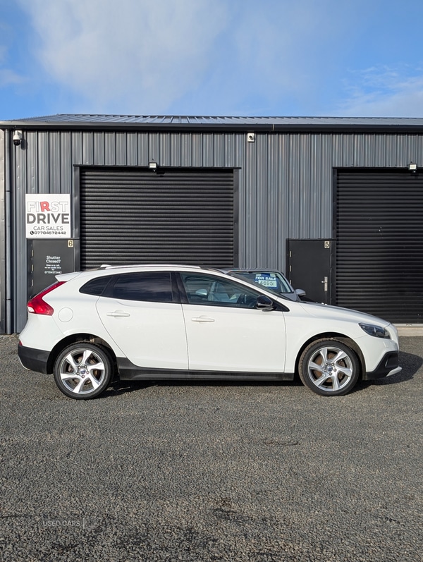 Used Volvo V40 2013 for sale - 78048614: Photo 3