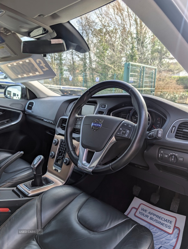 Used Volvo V40 2013 for sale - 77994633: Photo 10