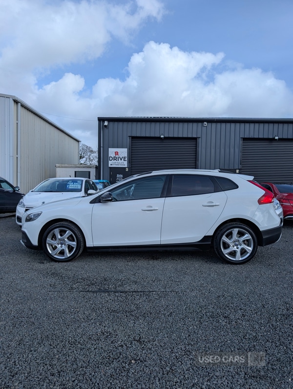 Used Volvo V40 2013 for sale - 77994633: Photo 6