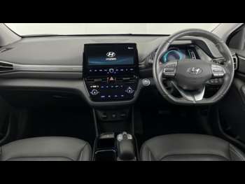 Hyundai, Ioniq 2021 38.3kWh Premium SE Hatchback 5dr Electric Auto (136 ps)