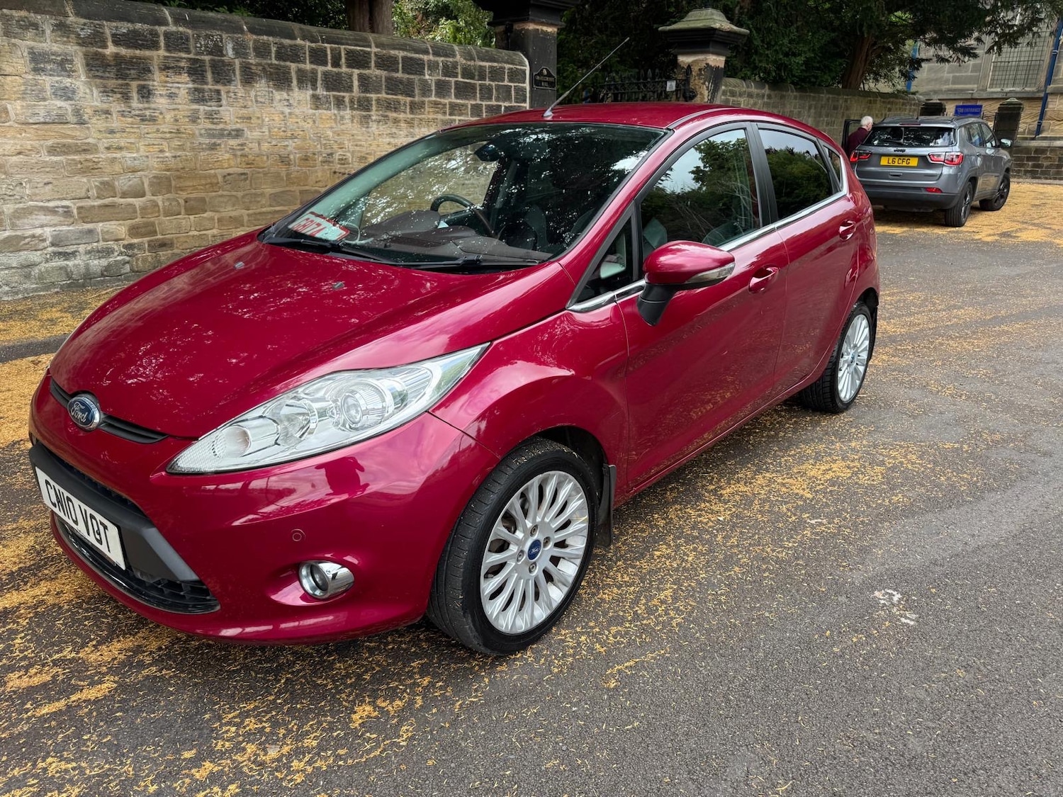 Used Ford Fiesta 2010 for sale - 76089465: Photo 1