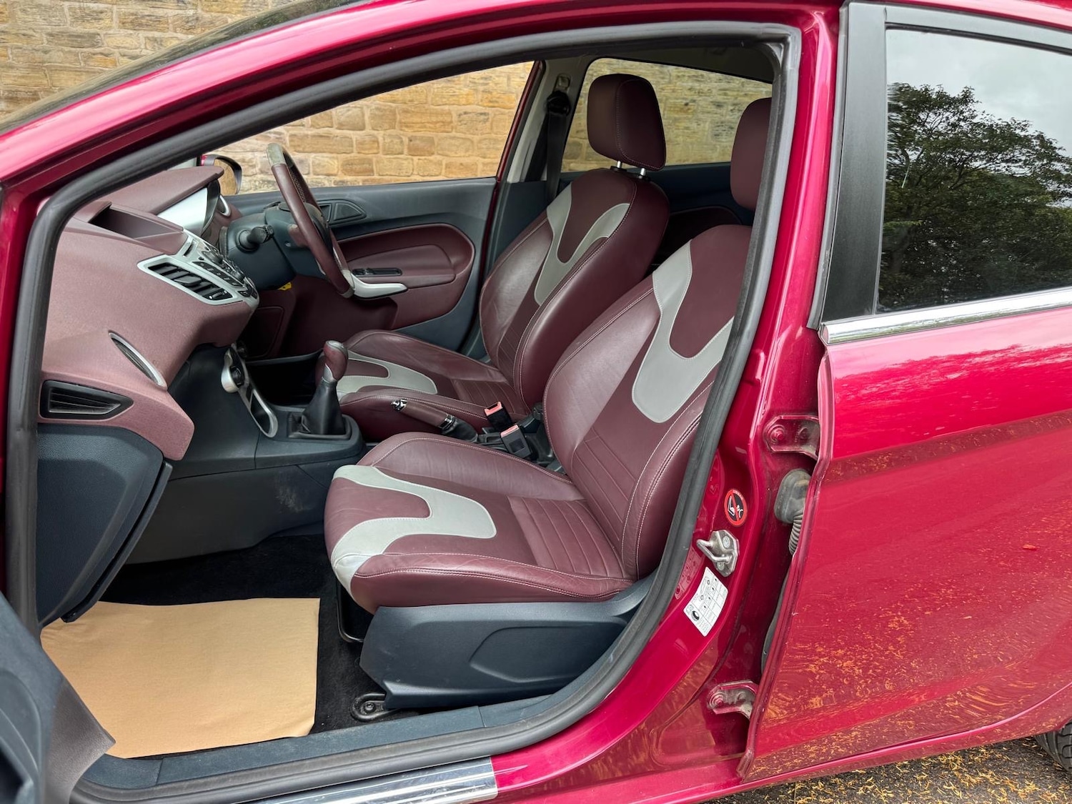 Used Ford Fiesta 2010 for sale - 76089465: Photo 17