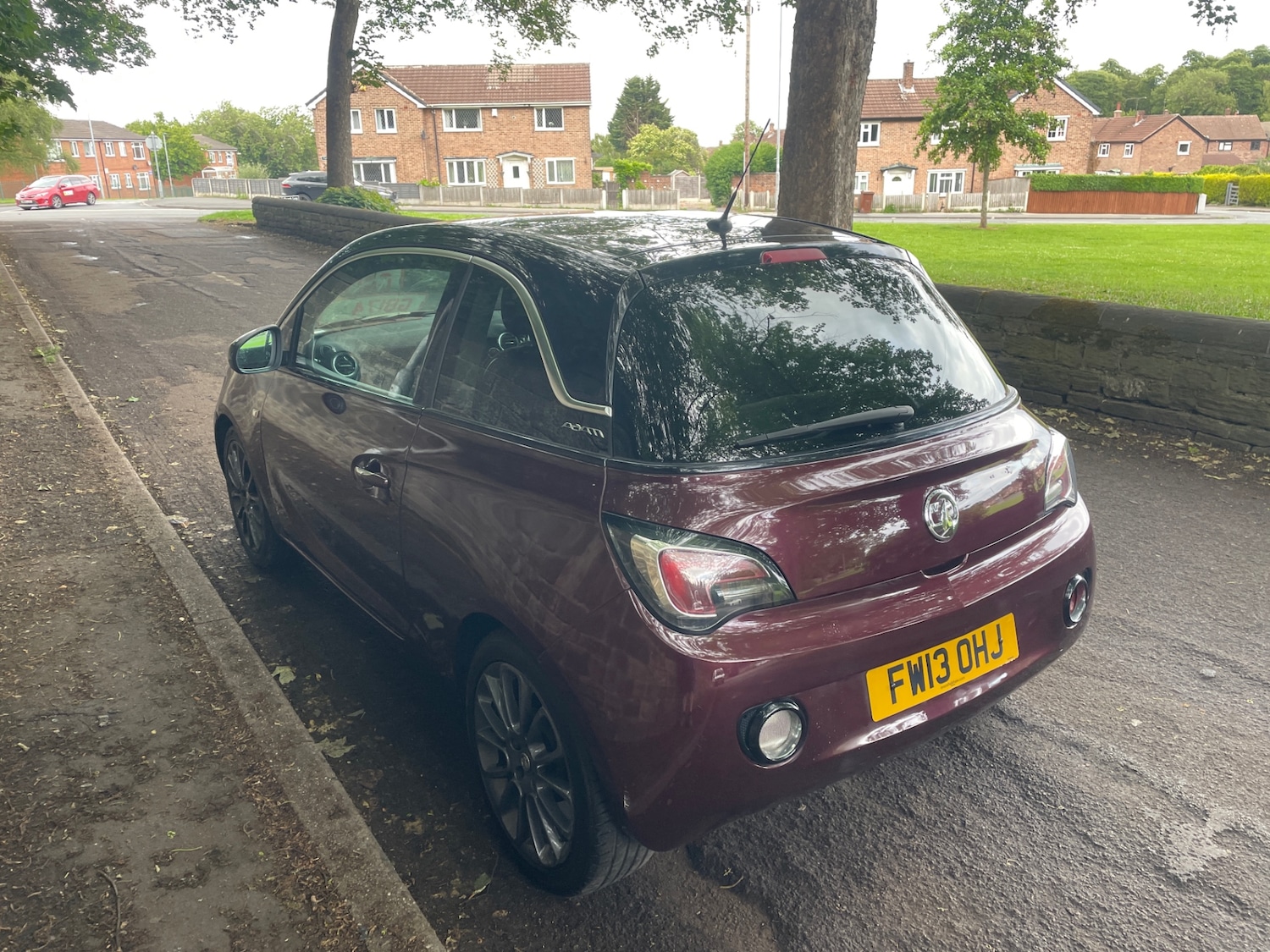 Used Vauxhall ADAM 2013 for sale - 76097126: Photo 2