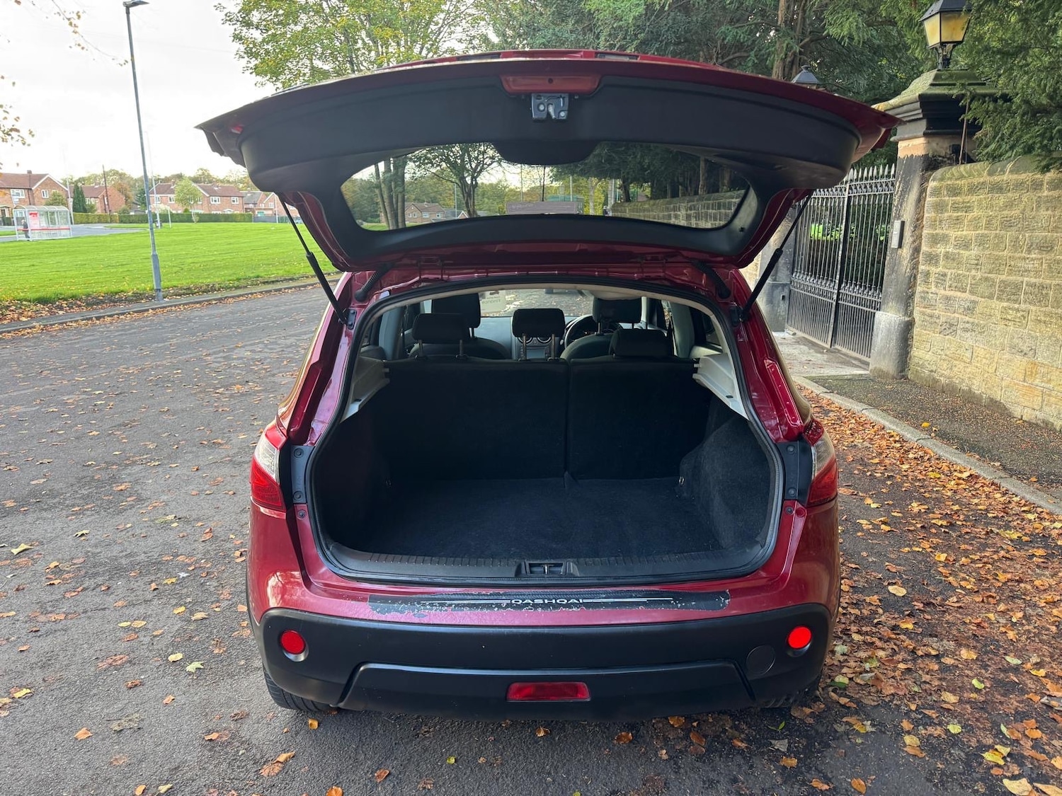 Used Nissan Qashqai 2012 for sale - 76379615: Photo 11