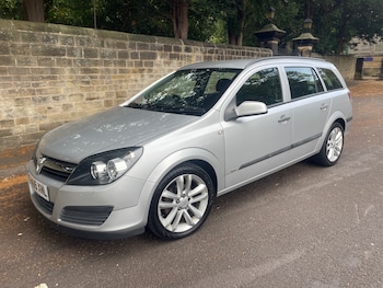 Vauxhall - Astra