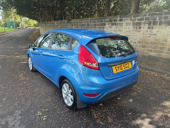Used Ford Fiesta 2010 for sale - 76089402: Photo