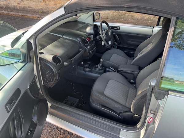 Used Volkswagen Beetle 2006 for sale - 76264446: Photo 14