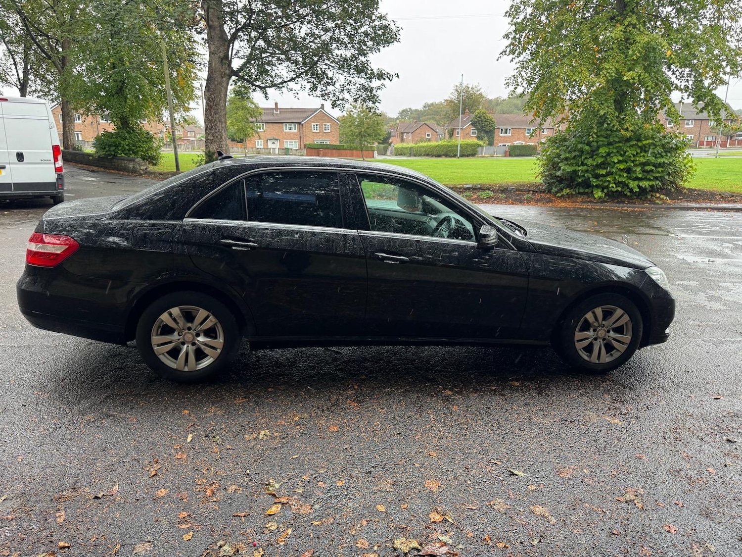 Used Mercedes-Benz E-Class 2013 for sale - 76089753: Photo 10