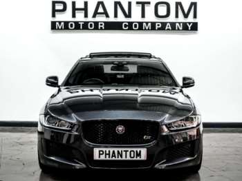 Used Jaguar XE 2016 for sale - 74978139: Photo