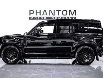 Used Land Rover Defender 2021 for sale - 74837955: Photo