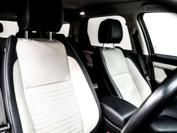 Used Land Rover Discovery Sport 2021 for sale - 74310708: Photo