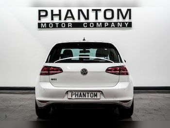 Used Volkswagen Golf 2016 for sale - 75400581: Photo