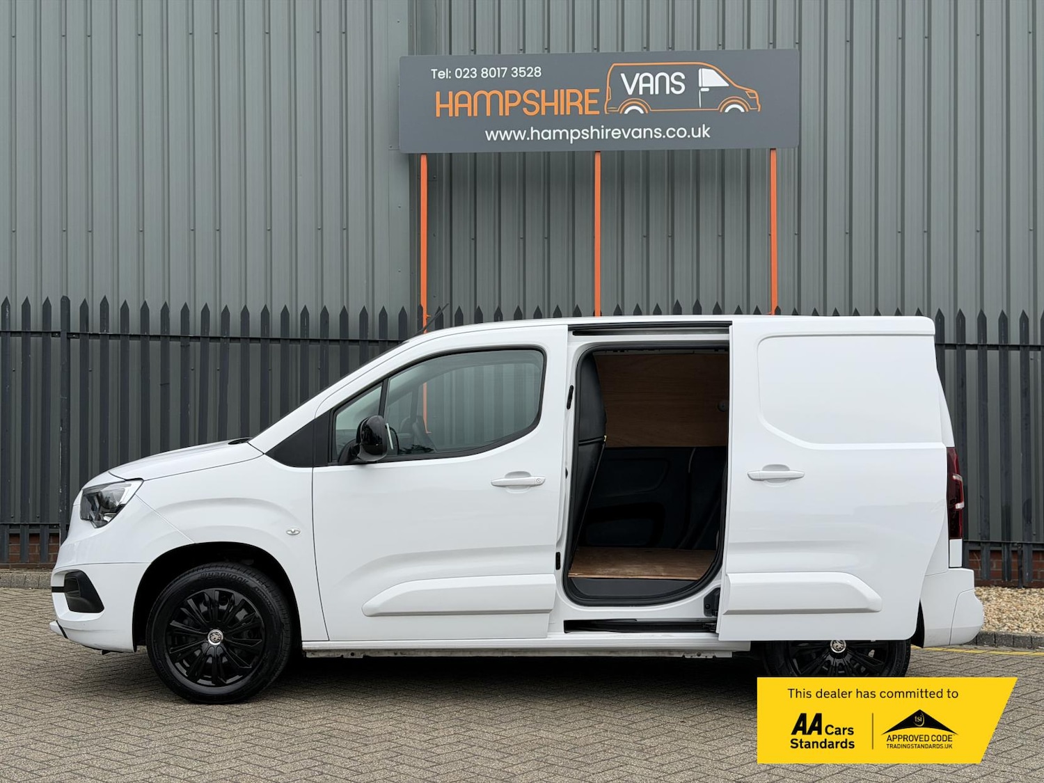 Used Vauxhall Combo 2023 for sale - 78180405: Photo 6