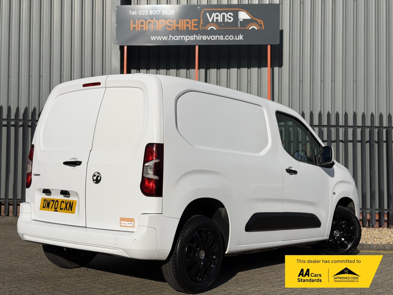 Used Vauxhall Combo 2021 for sale - 78090908: Photo 3